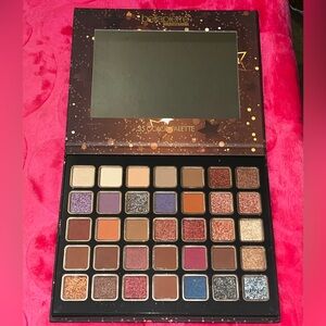 Bella Pierre Ultimate Nudes Eyeshadow Palette